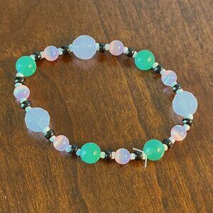 Handmade Beaded Stretch Bracelet - Green Pink White